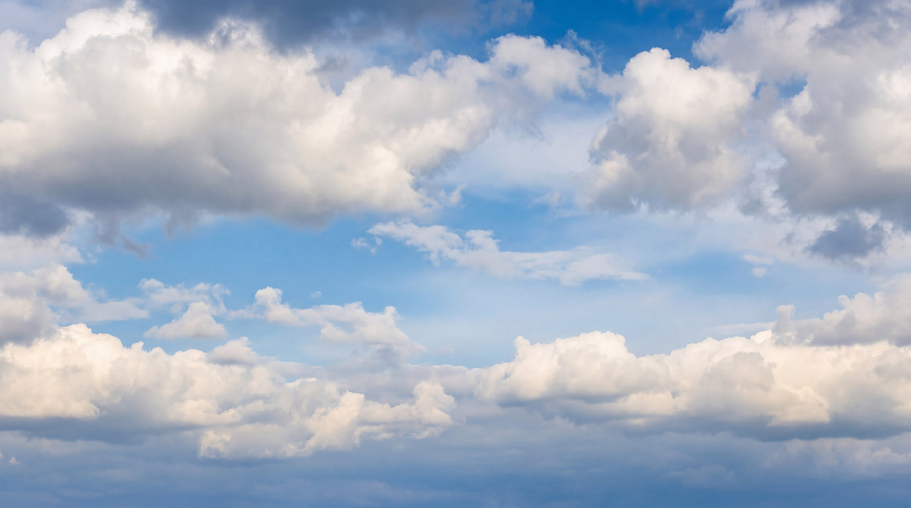 Soft Horizon Blue Cloud Wallpaper - Light Blue Sky Peel and Stick Wall Mural - Design